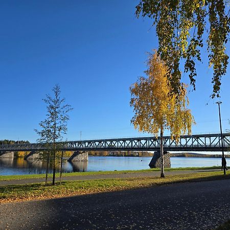 Uusi Kotoisa Kaksio Yksityissaunalla Rovaniemi Extérieur photo