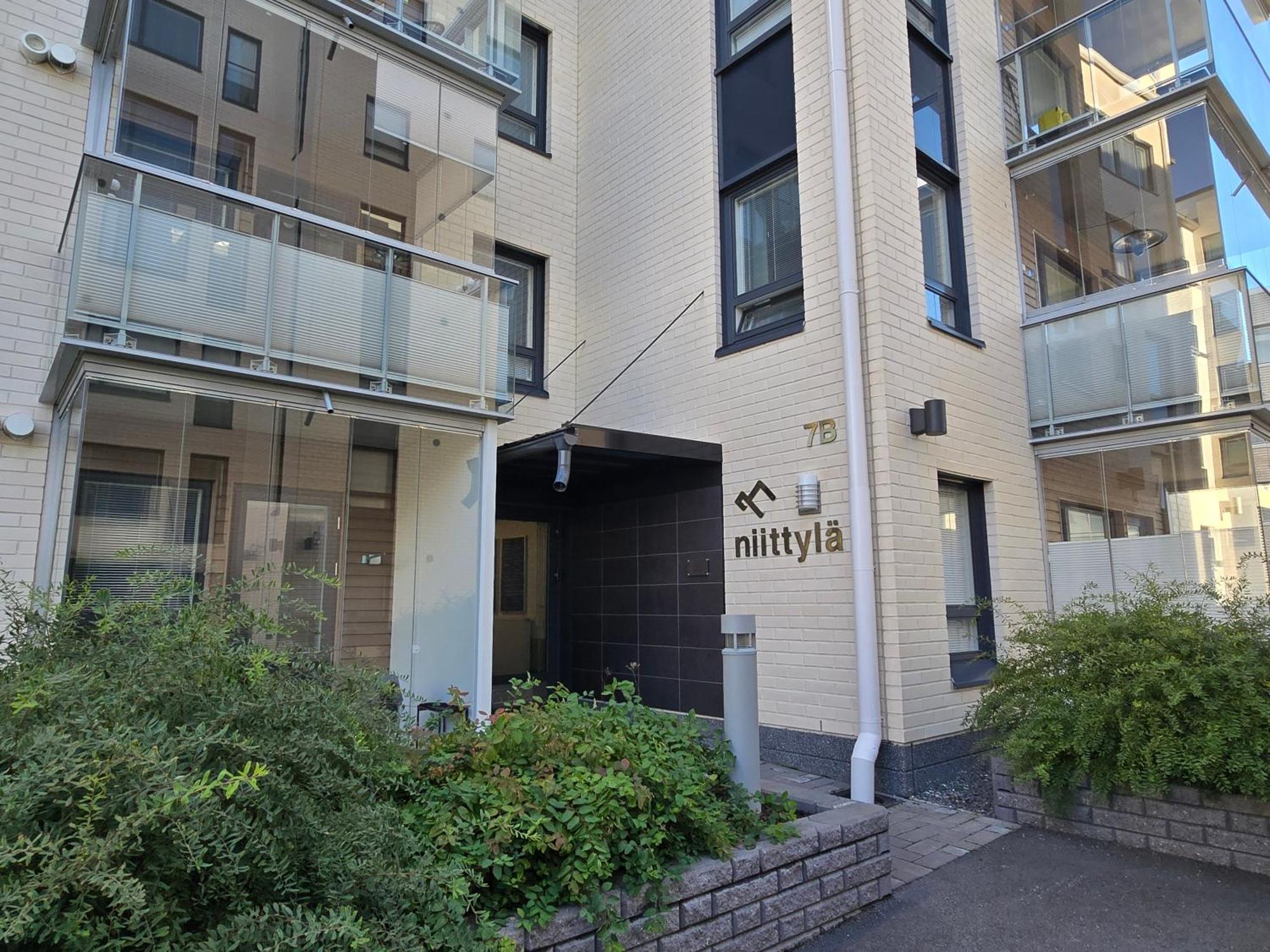 Uusi Kotoisa Kaksio Yksityissaunalla Rovaniemi Extérieur photo